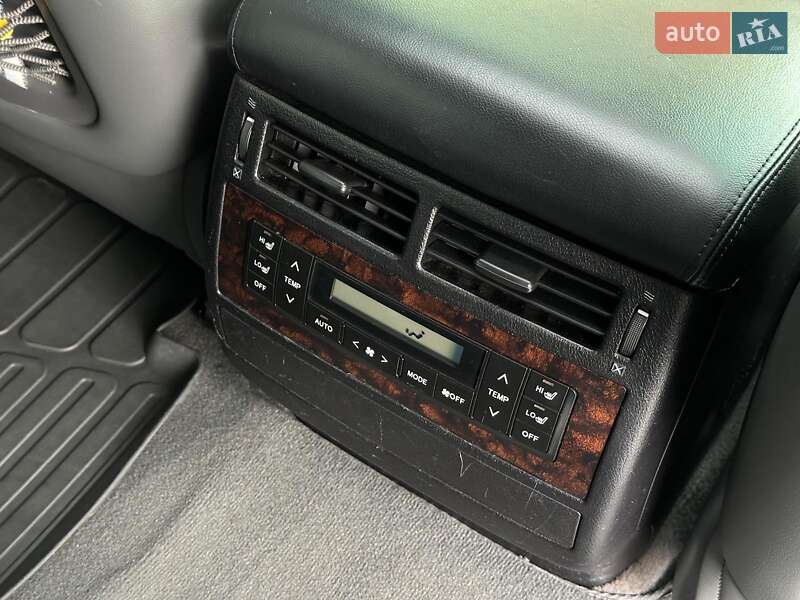 Позашляховик / Кросовер Toyota Land Cruiser 2008 в Одесі