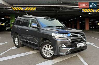 Внедорожник / Кроссовер Toyota Land Cruiser 2020 в Киеве