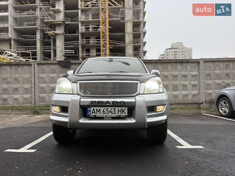 Внедорожник / Кроссовер Toyota Land Cruiser 2006 в Киеве фото 4 Внедорожник / Кроссовер Toyota Land Cruiser 2006 в Киеве