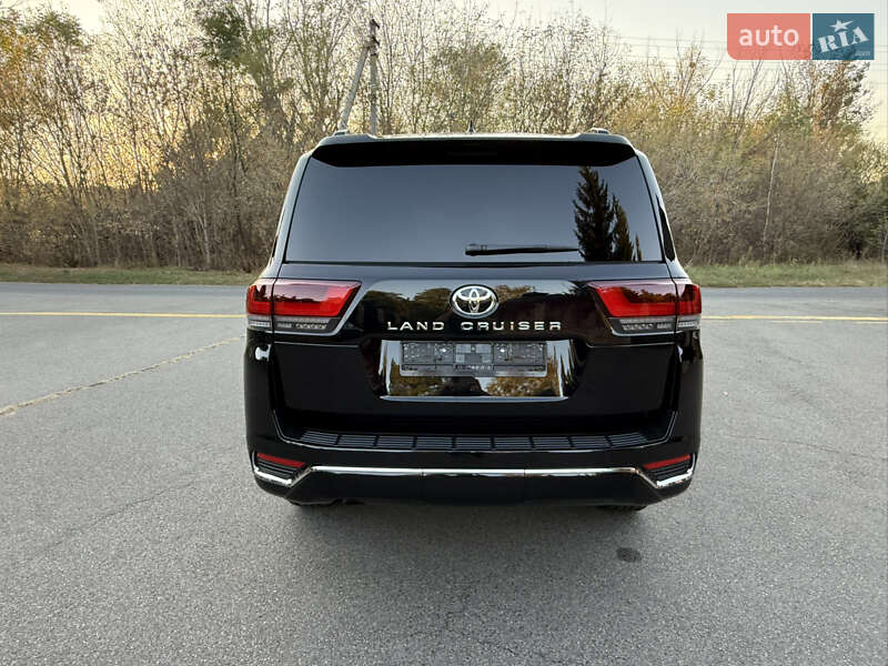 Внедорожник / Кроссовер Toyota Land Cruiser 2022 в Киеве фото 12 Внедорожник / Кроссовер Toyota Land Cruiser 2022 в Киеве