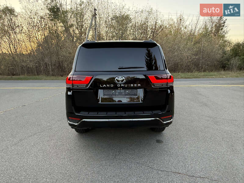 Внедорожник / Кроссовер Toyota Land Cruiser 2022 в Киеве фото 36 Внедорожник / Кроссовер Toyota Land Cruiser 2022 в Киеве