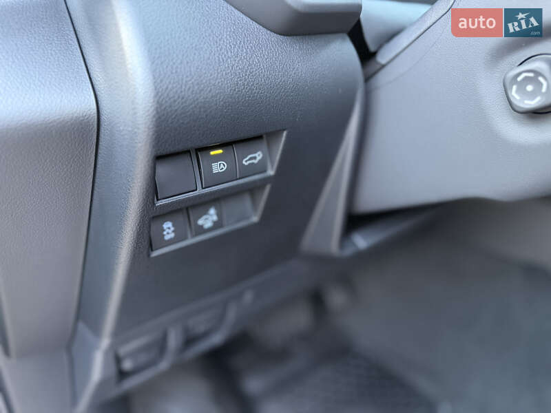 Внедорожник / Кроссовер Toyota Land Cruiser 2022 в Киеве фото 80 Внедорожник / Кроссовер Toyota Land Cruiser 2022 в Киеве