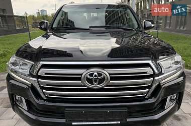 Внедорожник / Кроссовер Toyota Land Cruiser 2020 в Киеве