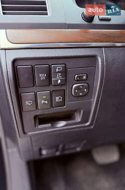 Внедорожник / Кроссовер Toyota Land Cruiser 2020 в 