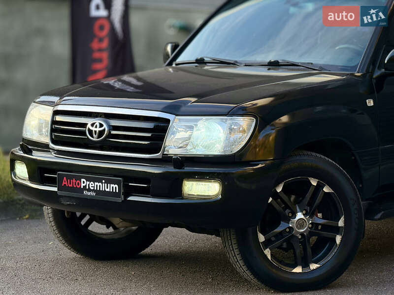 Внедорожник / Кроссовер Toyota Land Cruiser 2003 в Харькове