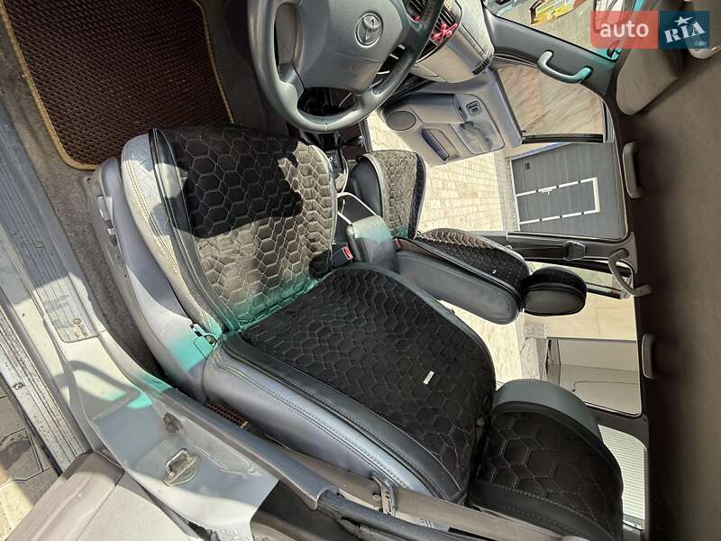 Внедорожник / Кроссовер Toyota Land Cruiser 1998 в Гайсине