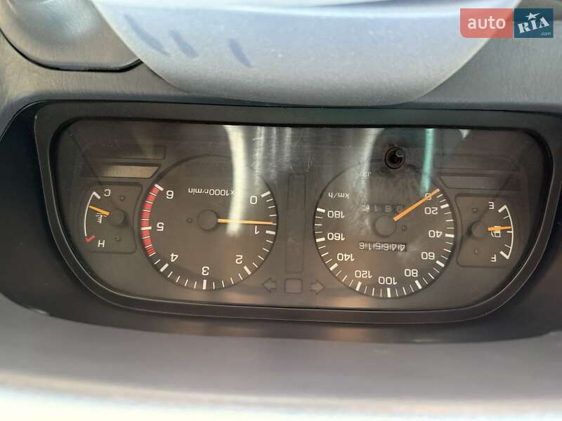 Внедорожник / Кроссовер Toyota Land Cruiser 1998 в Гайсине