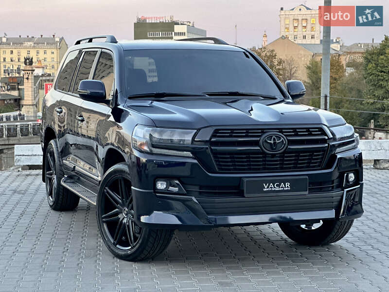 Внедорожник / Кроссовер Toyota Land Cruiser 2016 в Харькове