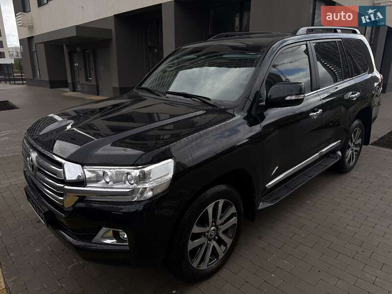 Внедорожник / Кроссовер Toyota Land Cruiser 2020 в Киеве фото 4 Внедорожник / Кроссовер Toyota Land Cruiser 2020 в Киеве
