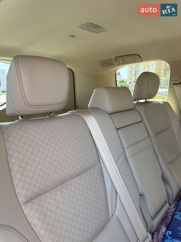 Внедорожник / Кроссовер Toyota Land Cruiser 2021 в Ивано-Франковске