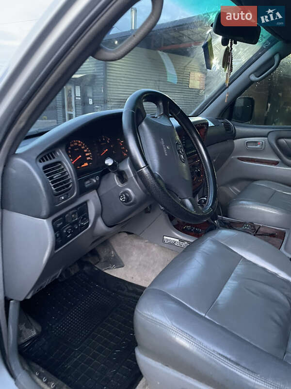 Внедорожник / Кроссовер Toyota Land Cruiser 2002 в Рахове фото 18 Внедорожник / Кроссовер Toyota Land Cruiser 2002 в Рахове