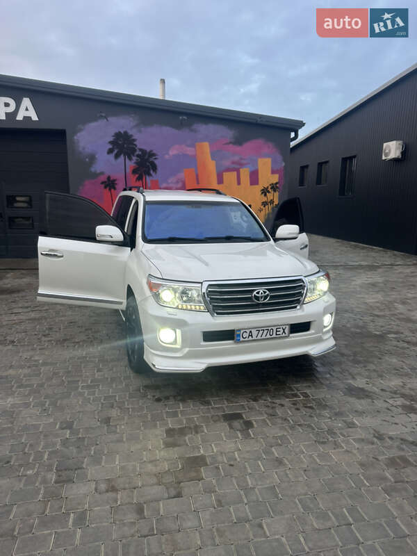 Внедорожник / Кроссовер Toyota Land Cruiser 2013 в Черкассах фото 10 Внедорожник / Кроссовер Toyota Land Cruiser 2013 в Черкассах