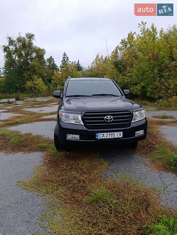 Внедорожник / Кроссовер Toyota Land Cruiser 2008 в Киеве