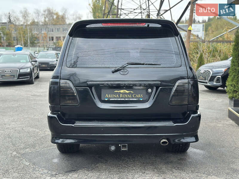 Позашляховик / Кросовер Toyota Land Cruiser 2003 в Харкові