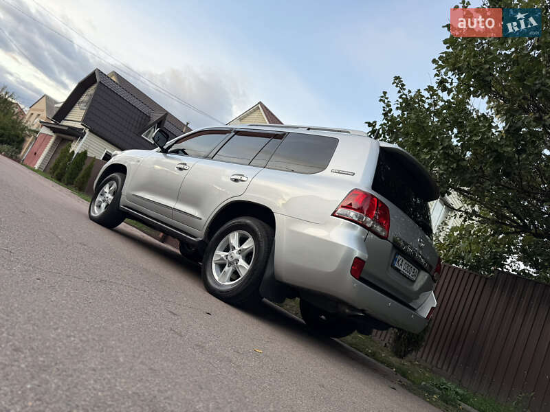 Внедорожник / Кроссовер Toyota Land Cruiser 2011 в Борисполе фото 19 Внедорожник / Кроссовер Toyota Land Cruiser 2011 в Борисполе