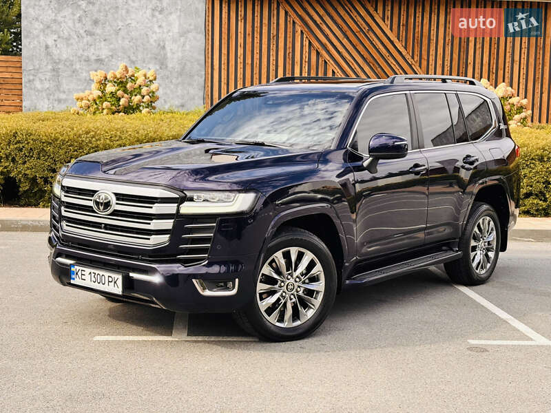 Внедорожник / Кроссовер Toyota Land Cruiser 2021 в Киеве