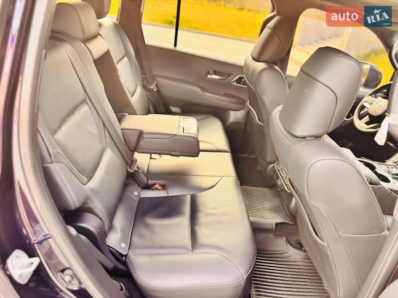 Внедорожник / Кроссовер Toyota Land Cruiser 2021 в Киеве