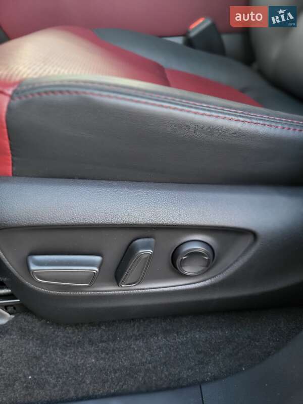 Внедорожник / Кроссовер Toyota Land Cruiser 2023 в Киеве фото 20 Внедорожник / Кроссовер Toyota Land Cruiser 2023 в Киеве