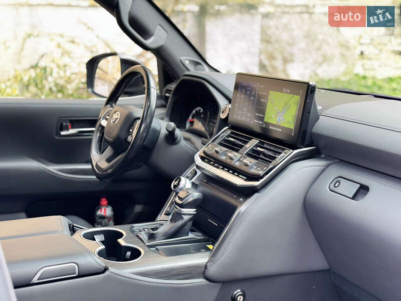 Позашляховик / Кросовер Toyota Land Cruiser 2021 в Києві