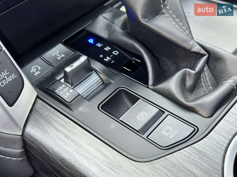 Позашляховик / Кросовер Toyota Land Cruiser 2021 в Києві