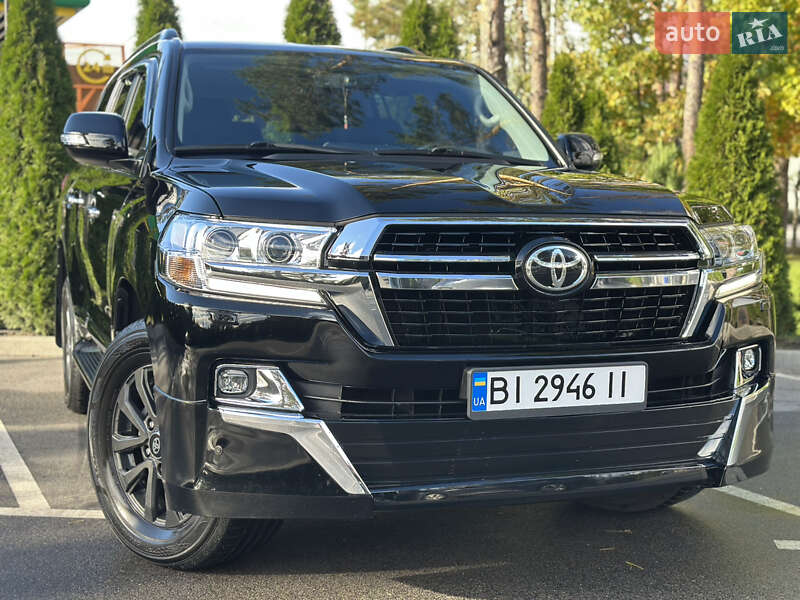 Внедорожник / Кроссовер Toyota Land Cruiser 2019 в Киеве
