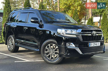 Внедорожник / Кроссовер Toyota Land Cruiser 2019 в Киеве
