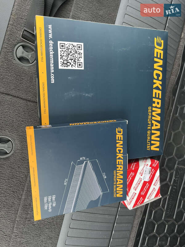 Внедорожник / Кроссовер Toyota Land Cruiser 2011 в Киеве фото 53 Внедорожник / Кроссовер Toyota Land Cruiser 2011 в Киеве