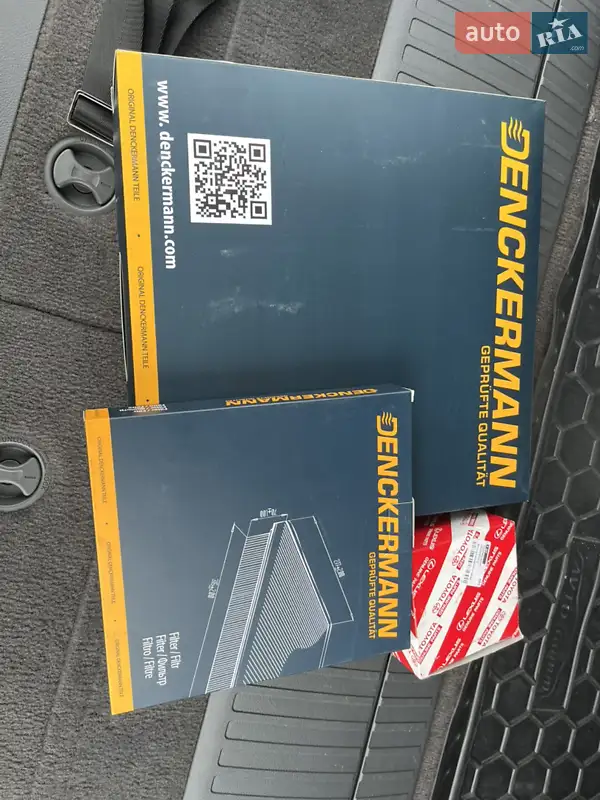 Внедорожник / Кроссовер Toyota Land Cruiser 2011 в Киеве документ 2 фото Внедорожник / Кроссовер Toyota Land Cruiser 2011 в Киеве документ