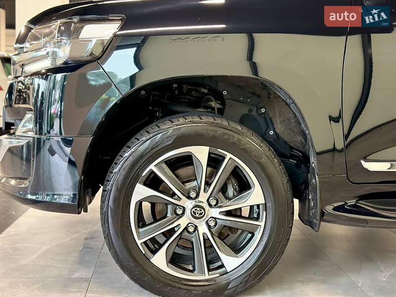Позашляховик / Кросовер Toyota Land Cruiser 2020 в Львові