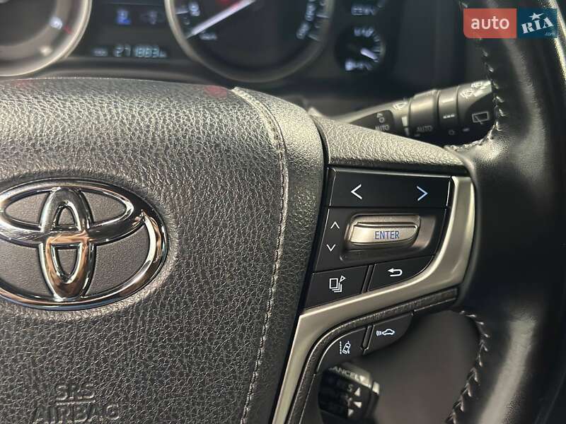 Позашляховик / Кросовер Toyota Land Cruiser 2020 в Львові
