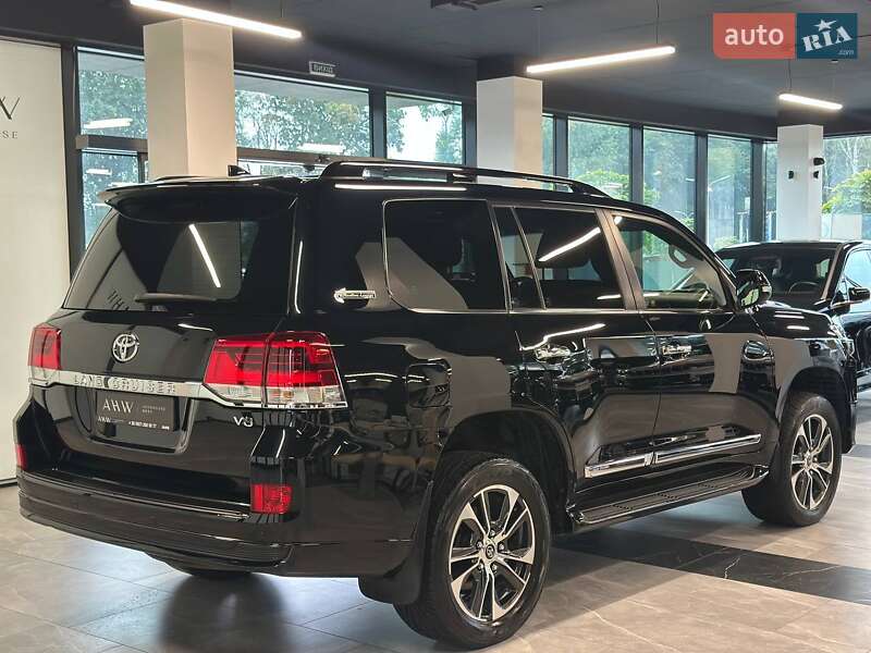 Позашляховик / Кросовер Toyota Land Cruiser 2020 в Львові