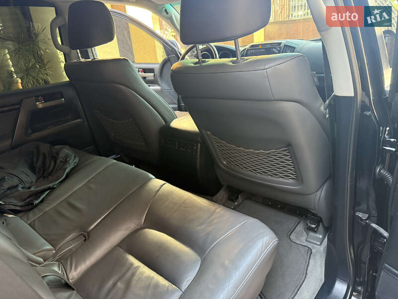 Внедорожник / Кроссовер Toyota Land Cruiser 2007 в Тячеве фото 8 Внедорожник / Кроссовер Toyota Land Cruiser 2007 в Тячеве