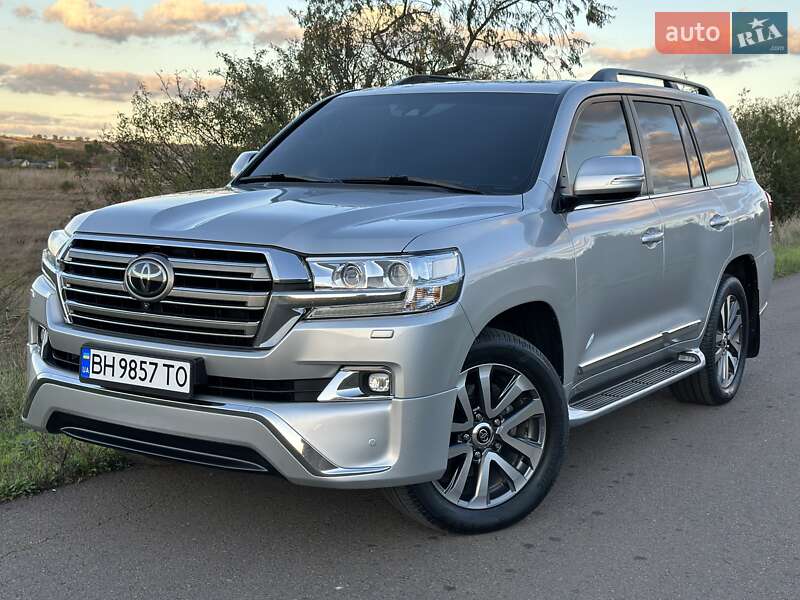 Внедорожник / Кроссовер Toyota Land Cruiser 2016 в Одессе фото 7 Внедорожник / Кроссовер Toyota Land Cruiser 2016 в Одессе