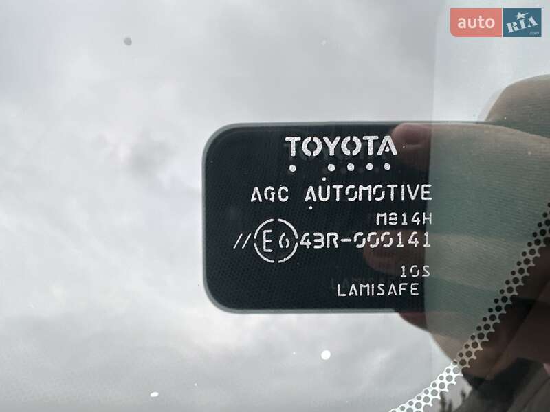 Внедорожник / Кроссовер Toyota Land Cruiser 2016 в Одессе фото 34 Внедорожник / Кроссовер Toyota Land Cruiser 2016 в Одессе