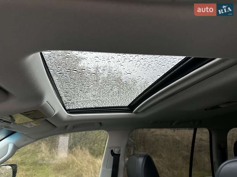 Внедорожник / Кроссовер Toyota Land Cruiser 2016 в Одессе фото 55 Внедорожник / Кроссовер Toyota Land Cruiser 2016 в Одессе