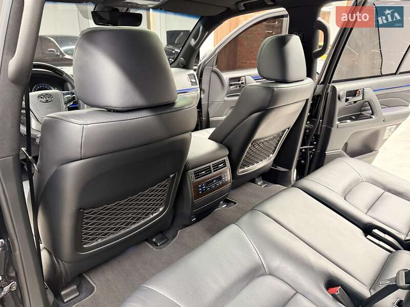Внедорожник / Кроссовер Toyota Land Cruiser 2018 в Киеве фото 46 Внедорожник / Кроссовер Toyota Land Cruiser 2018 в Киеве