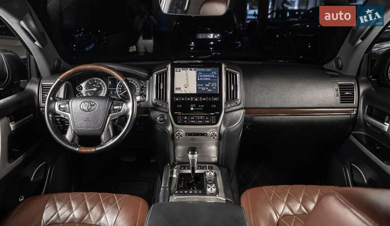 Позашляховик / Кросовер Toyota Land Cruiser 2018 в Одесі фото 9 Позашляховик / Кросовер Toyota Land Cruiser 2018 в Одесі
