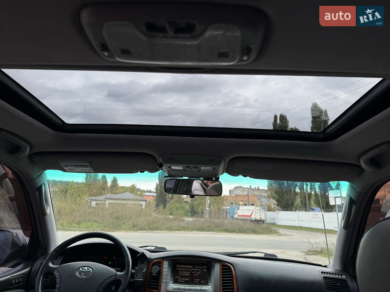 Внедорожник / Кроссовер Toyota Land Cruiser 2003 в Киеве