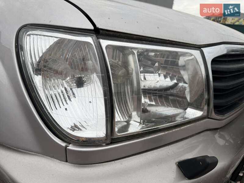 Внедорожник / Кроссовер Toyota Land Cruiser 2001 в Киеве фото 15 Внедорожник / Кроссовер Toyota Land Cruiser 2001 в Киеве