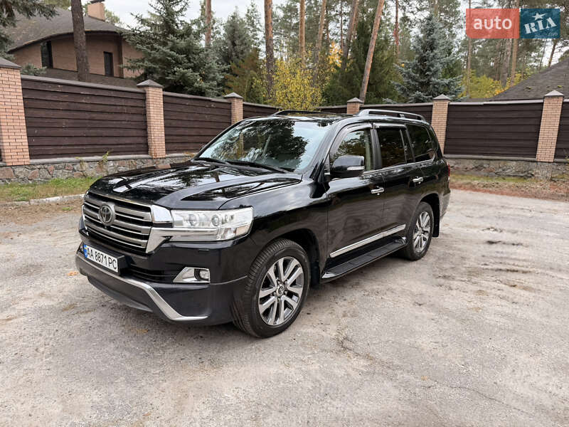 Toyota Land Cruiser 2016