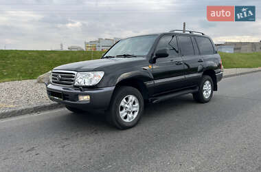 Внедорожник / Кроссовер Toyota Land Cruiser 2006 в Днепре