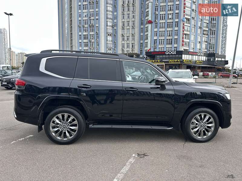 Позашляховик / Кросовер Toyota Land Cruiser 2023 в Києві фото 10 Позашляховик / Кросовер Toyota Land Cruiser 2023 в Києві