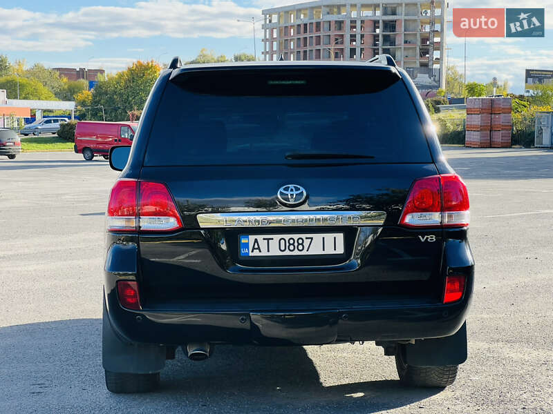 Позашляховик / Кросовер Toyota Land Cruiser 2008 в Ужгороді фото 8 Позашляховик / Кросовер Toyota Land Cruiser 2008 в Ужгороді