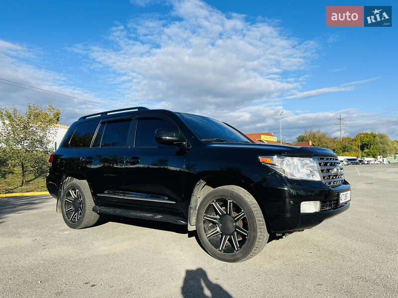 Позашляховик / Кросовер Toyota Land Cruiser 2008 в Ужгороді фото 15 Позашляховик / Кросовер Toyota Land Cruiser 2008 в Ужгороді