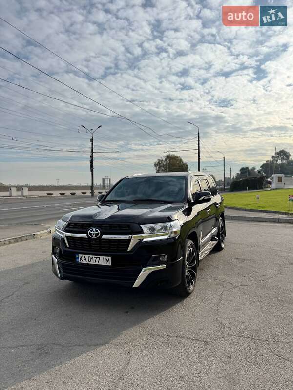 Внедорожник / Кроссовер Toyota Land Cruiser 2013 в Днепре фото 3 Внедорожник / Кроссовер Toyota Land Cruiser 2013 в Днепре