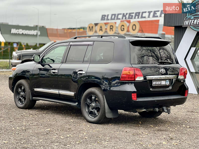 Внедорожник / Кроссовер Toyota Land Cruiser 2012 в Киеве