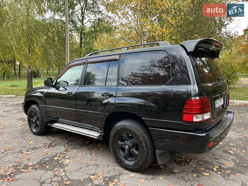 Внедорожник / Кроссовер Toyota Land Cruiser 2005 в Ровно фото 5 Внедорожник / Кроссовер Toyota Land Cruiser 2005 в Ровно