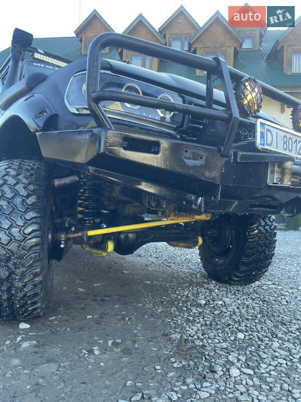 Внедорожник / Кроссовер Toyota Land Cruiser 1997 в Рахове