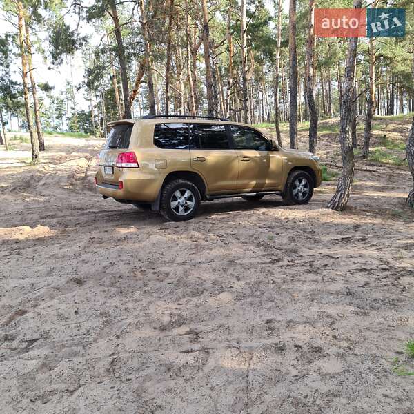 Внедорожник / Кроссовер Toyota Land Cruiser 2008 в Киеве фото 9 Внедорожник / Кроссовер Toyota Land Cruiser 2008 в Киеве