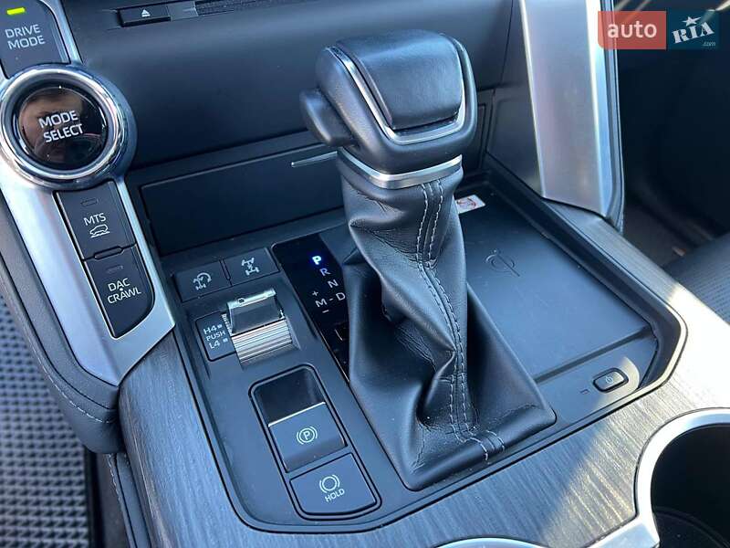 Внедорожник / Кроссовер Toyota Land Cruiser 2022 в Львове